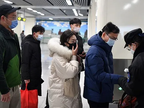 Triệu chứng nhiễm virus Corona cần biết